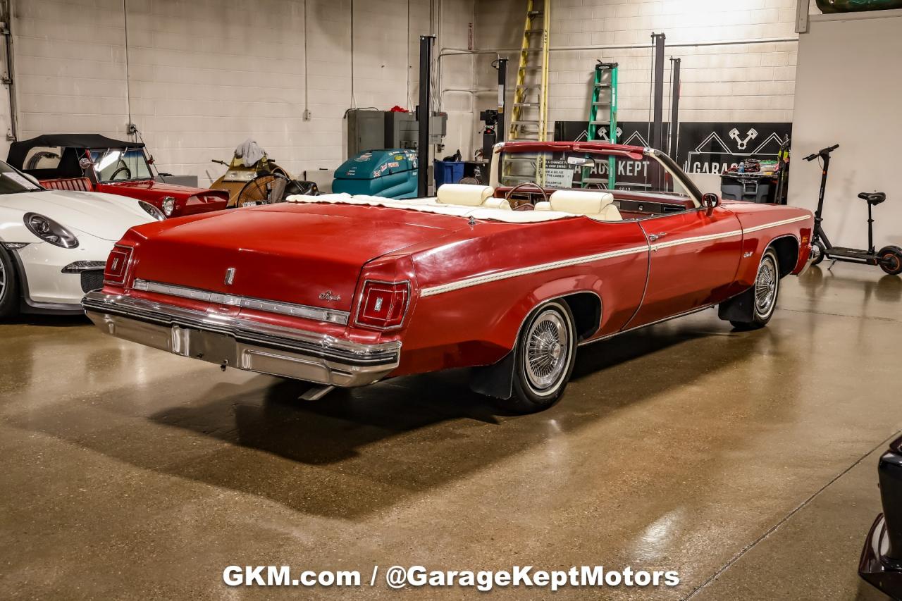 1975 Oldsmobile Delta 88 Royale