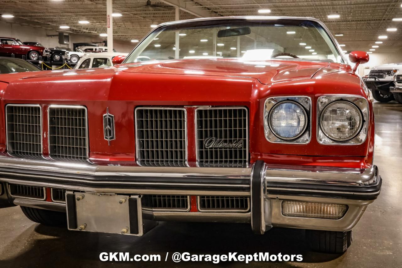 1975 Oldsmobile Delta 88 Royale
