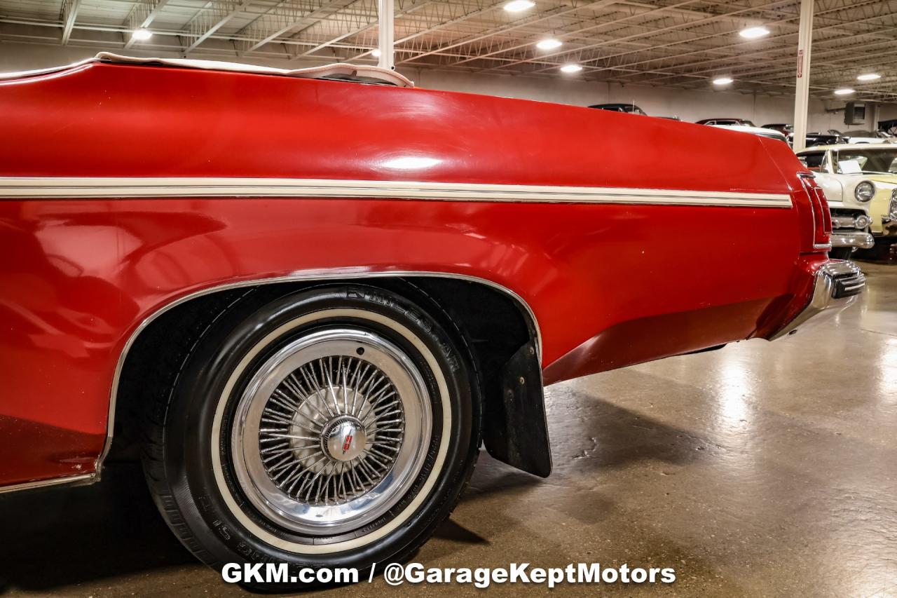 1975 Oldsmobile Delta 88 Royale