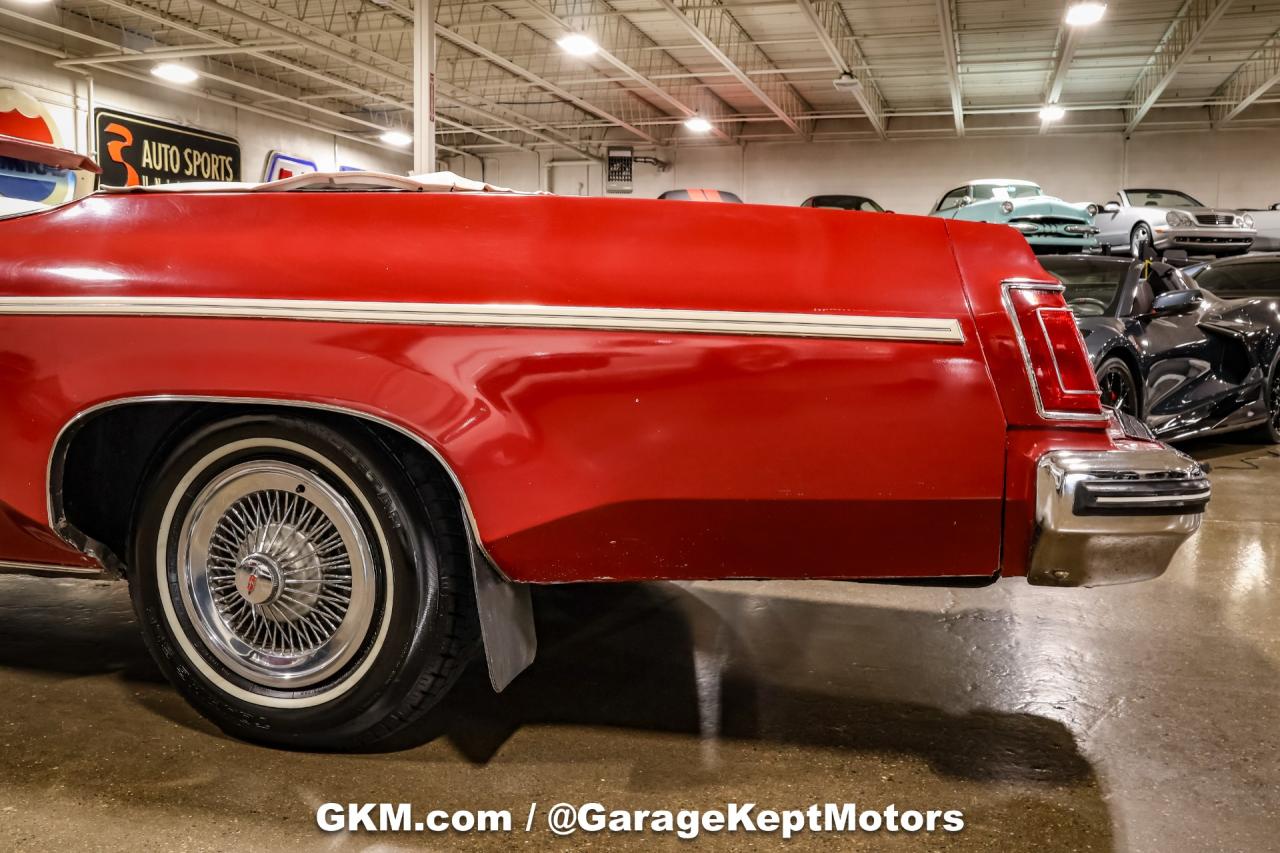 1975 Oldsmobile Delta 88 Royale