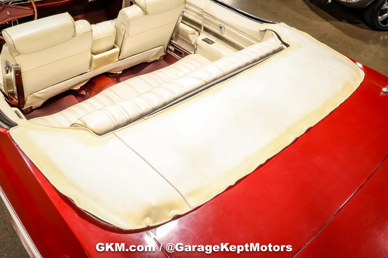 1975 Oldsmobile Delta 88 Royale