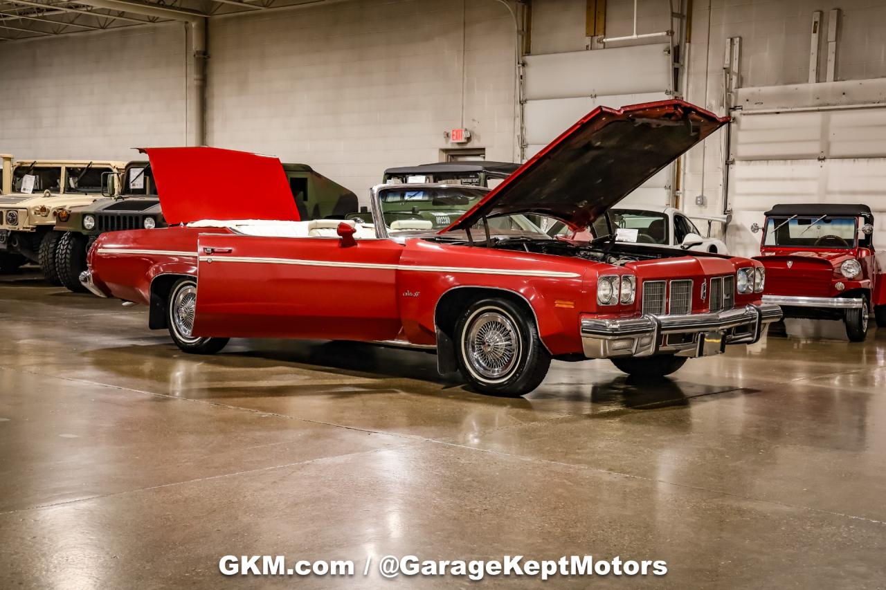 1975 Oldsmobile Delta 88 Royale