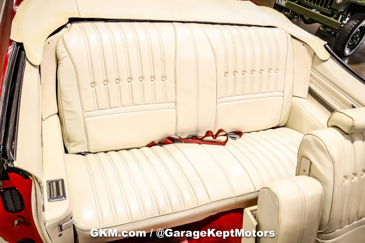 1975 Oldsmobile Delta 88 Royale