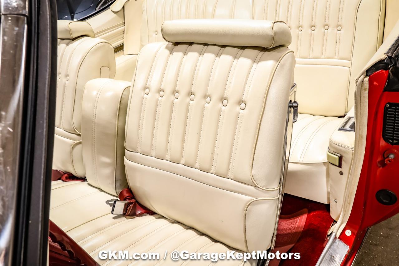 1975 Oldsmobile Delta 88 Royale