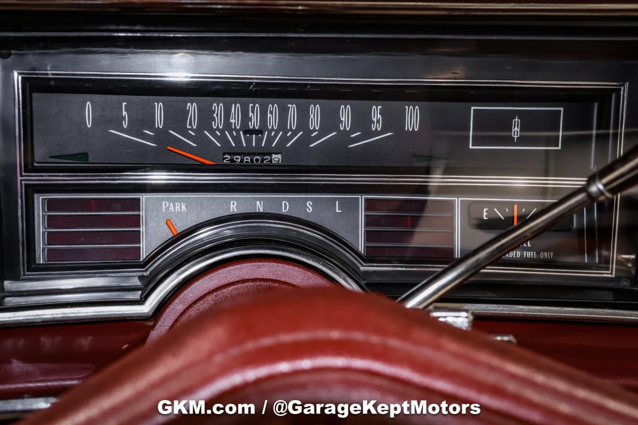 1975 Oldsmobile Delta 88 Royale