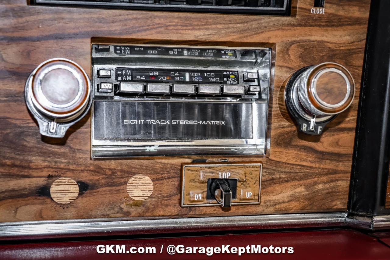 1975 Oldsmobile Delta 88 Royale