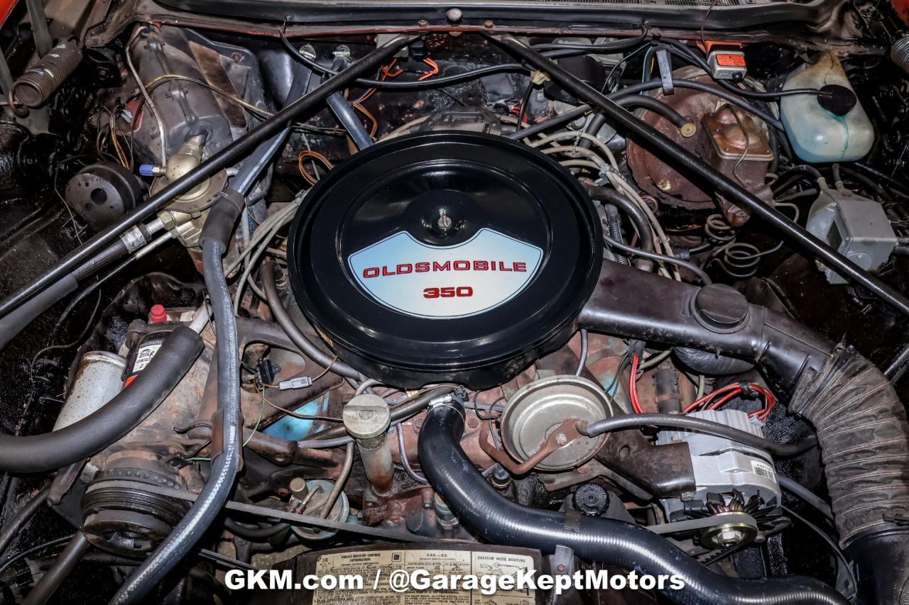1975 Oldsmobile Delta 88 Royale