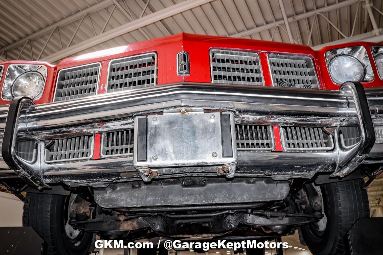 1975 Oldsmobile Delta 88 Royale