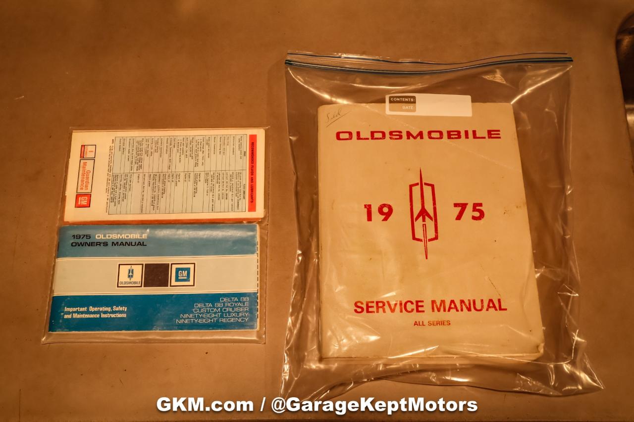 1975 Oldsmobile Delta 88 Royale