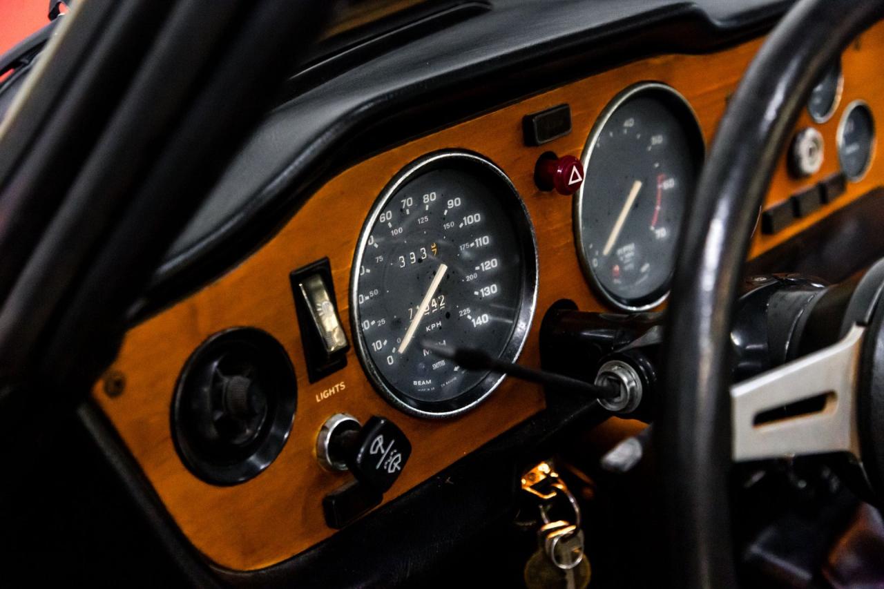 1976 Triumph TR6 OVERDRIVE HARD TOP
