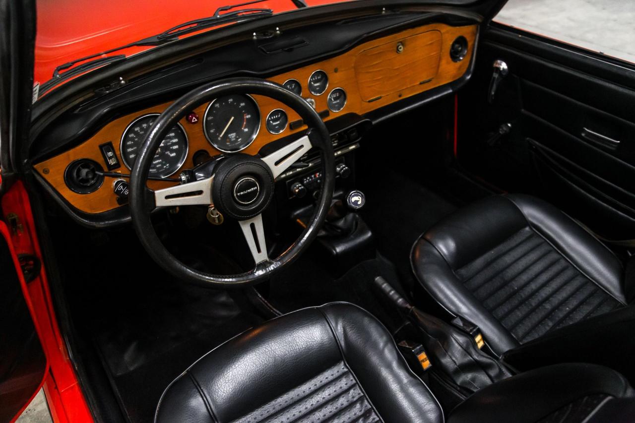 1976 Triumph TR6 OVERDRIVE HARD TOP