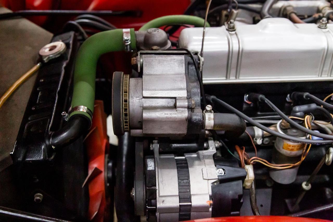 1976 Triumph TR6 OVERDRIVE HARD TOP