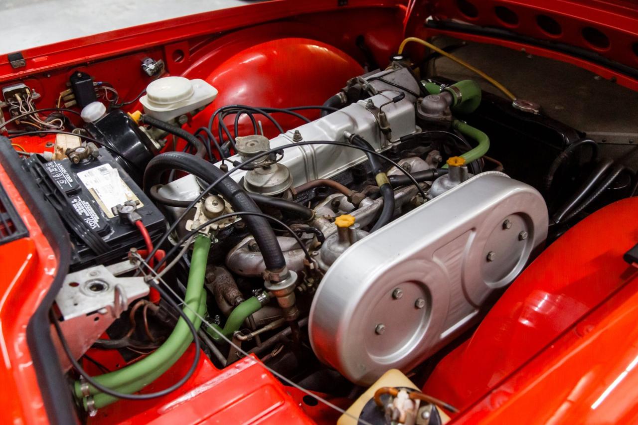 1976 Triumph TR6 OVERDRIVE HARD TOP