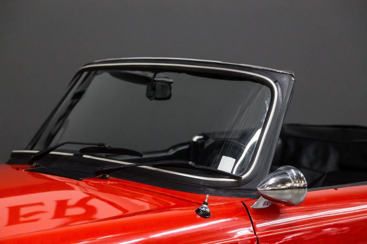 1976 Triumph TR6 OVERDRIVE HARD TOP