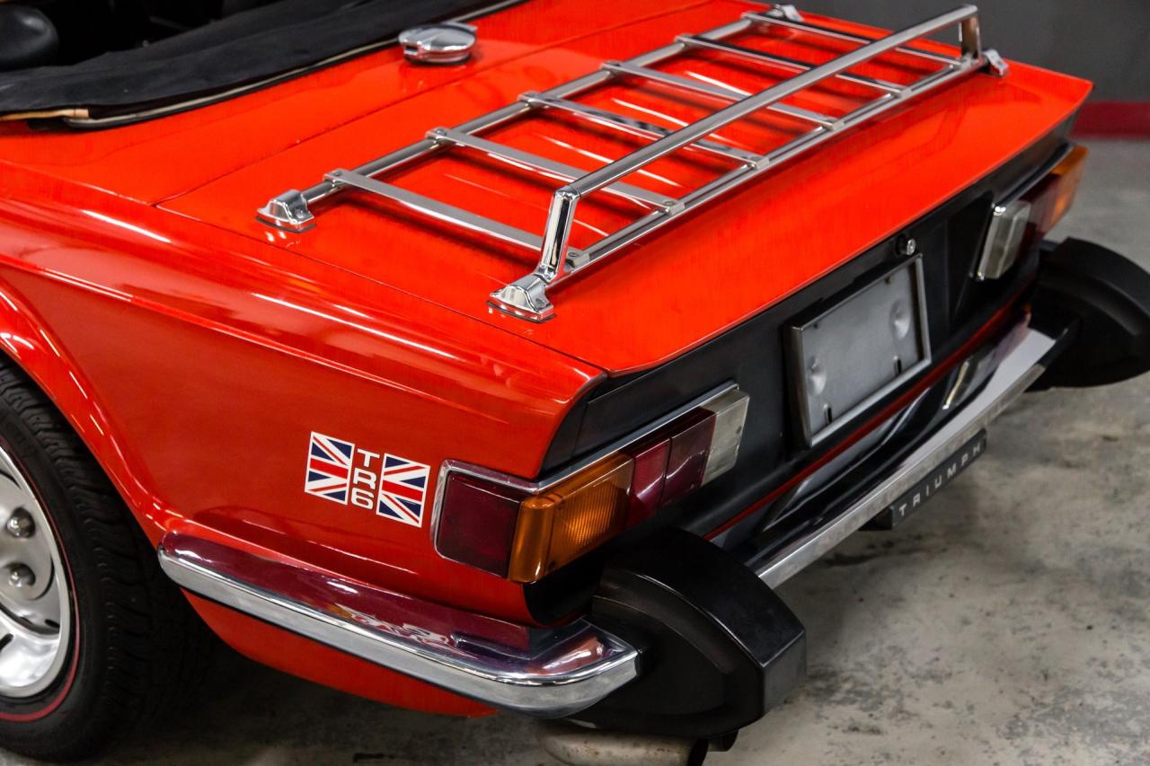 1976 Triumph TR6 OVERDRIVE HARD TOP