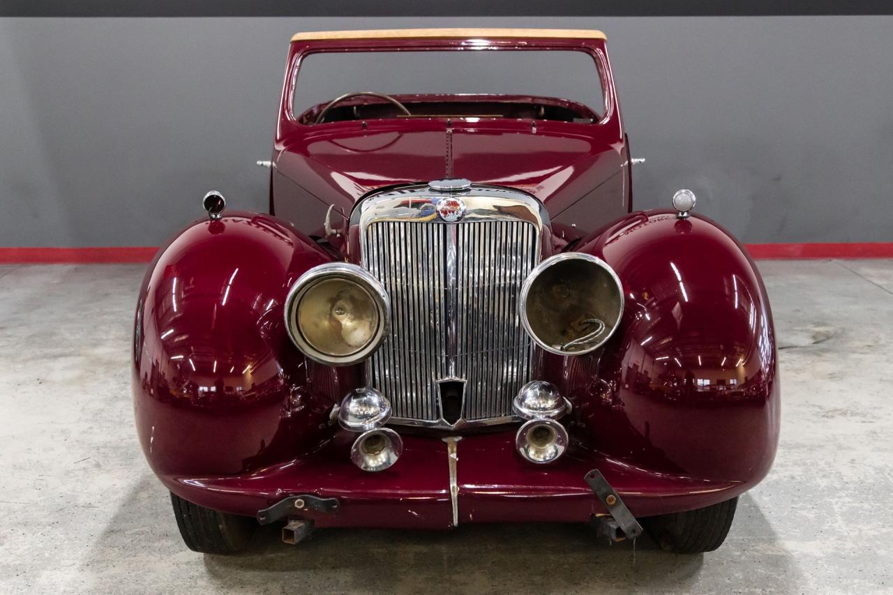 1949 Triumph 2000