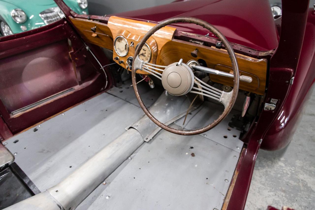1949 Triumph 2000