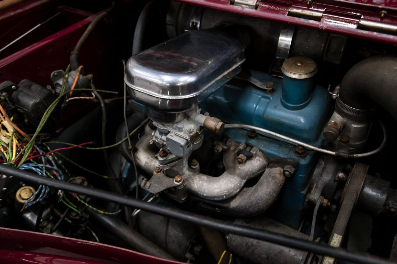 1949 Triumph 2000