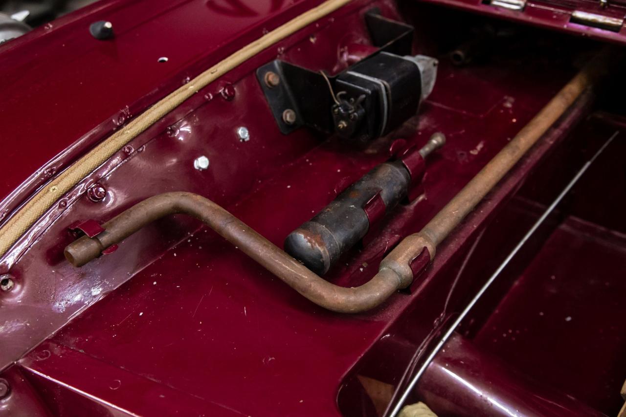 1949 Triumph 2000