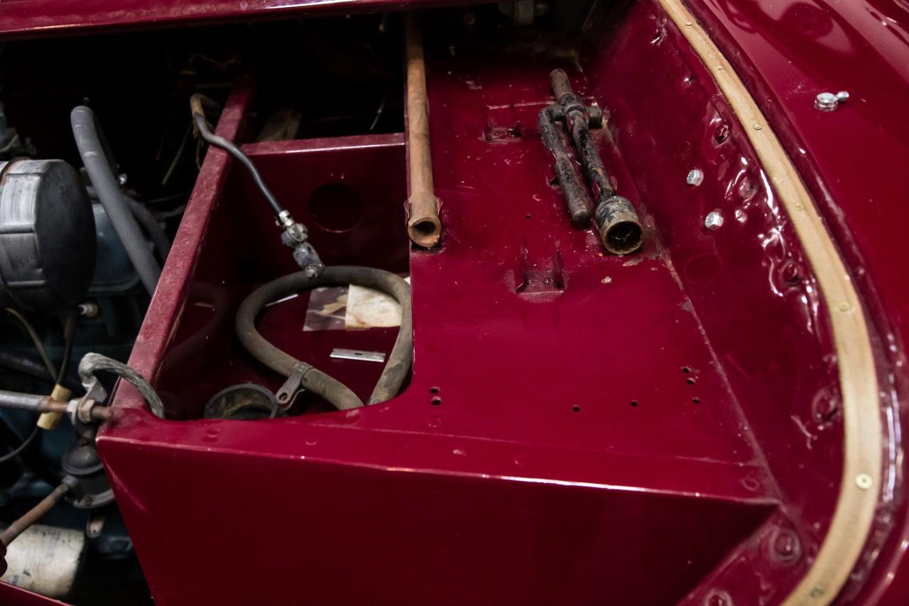 1949 Triumph 2000