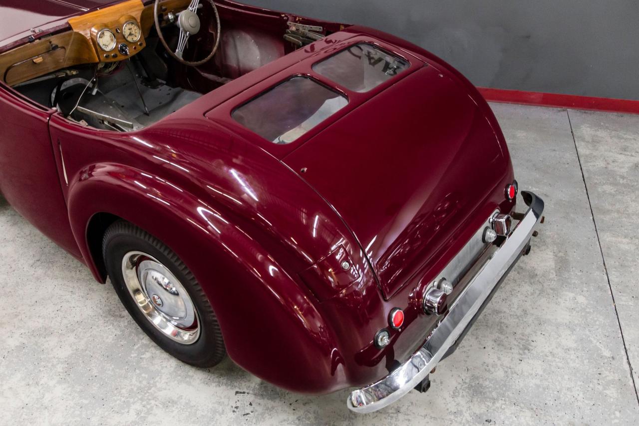 1949 Triumph 2000
