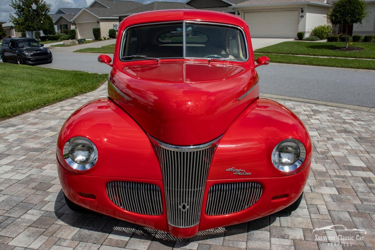 1941 Ford Super Deluxe