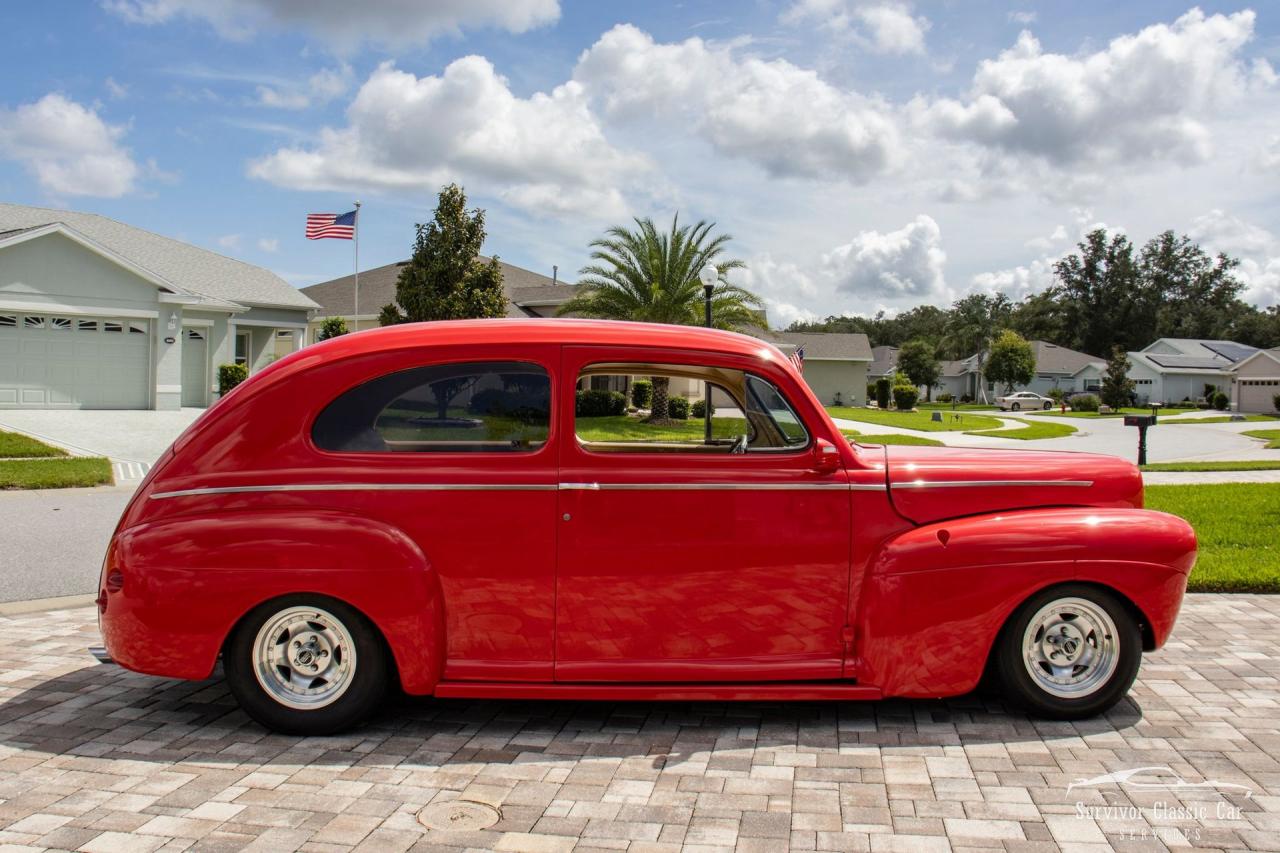 1941 Ford Super Deluxe