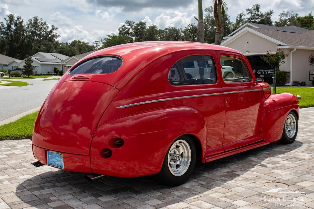 1941 Ford Super Deluxe