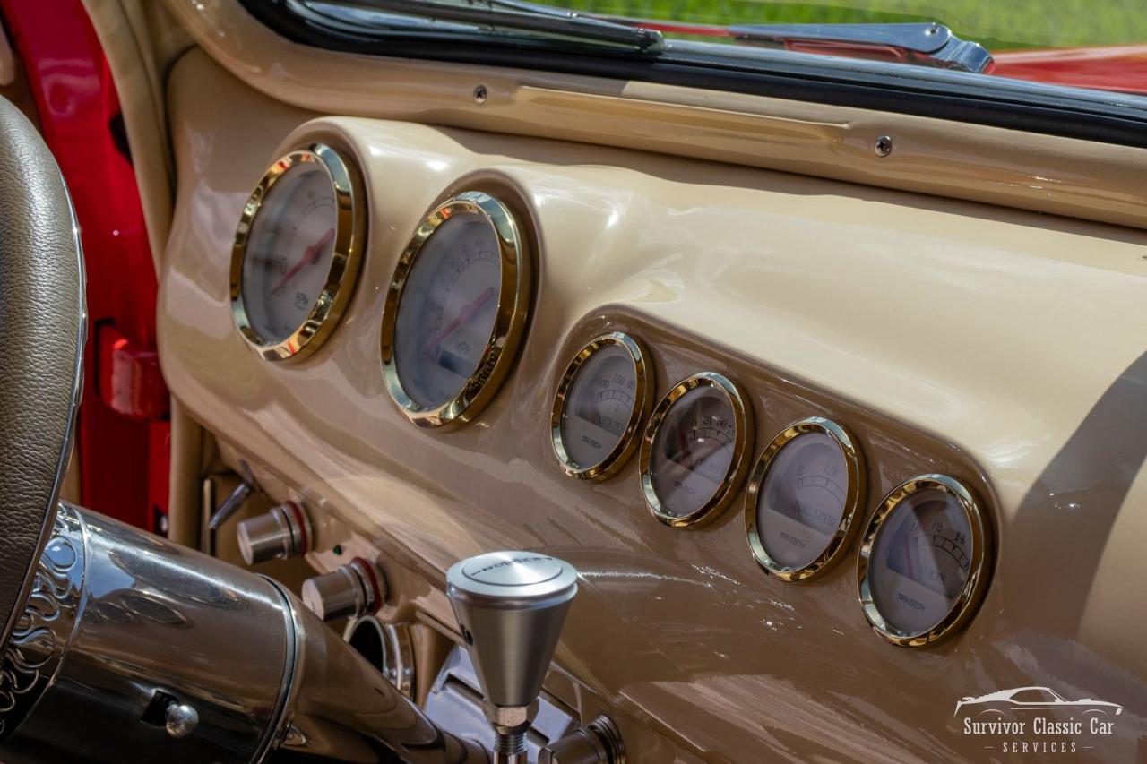 1941 Ford Super Deluxe