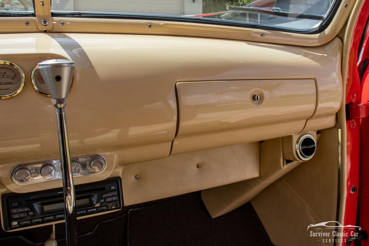 1941 Ford Super Deluxe