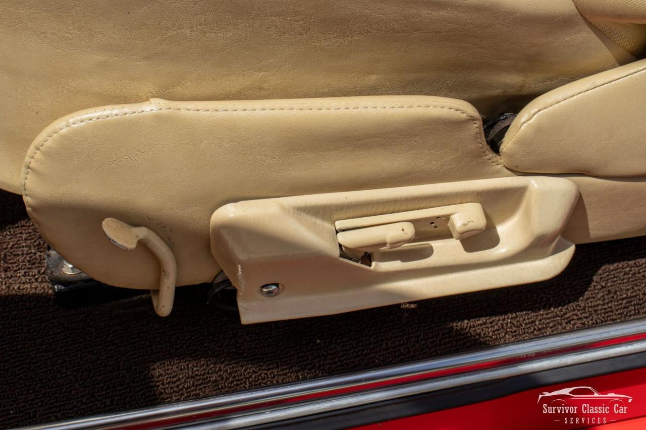 1941 Ford Super Deluxe