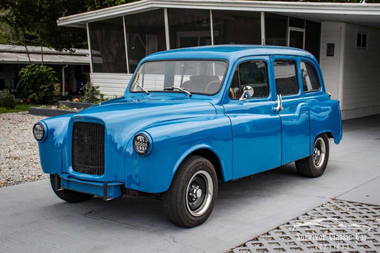1965 Austin Taxi Cab