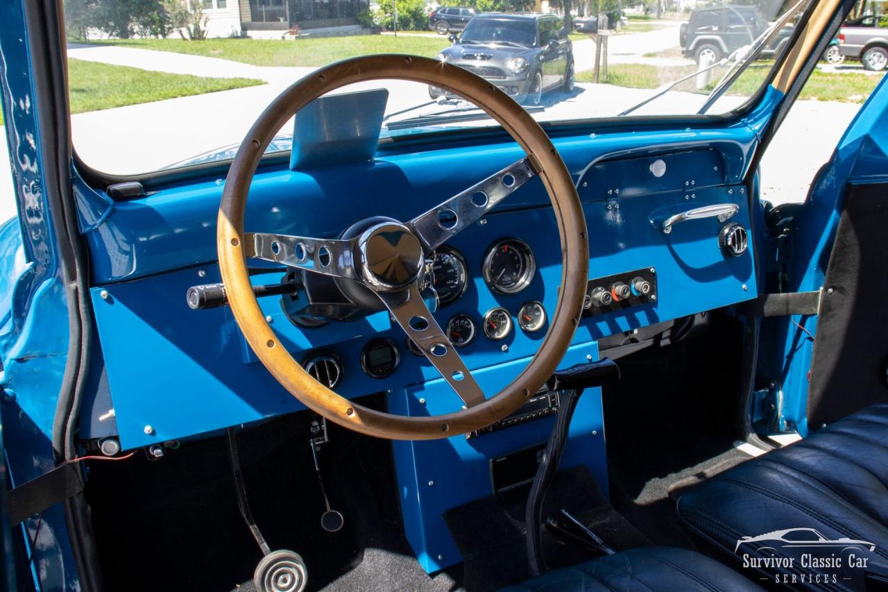 1965 Austin Taxi Cab FX4