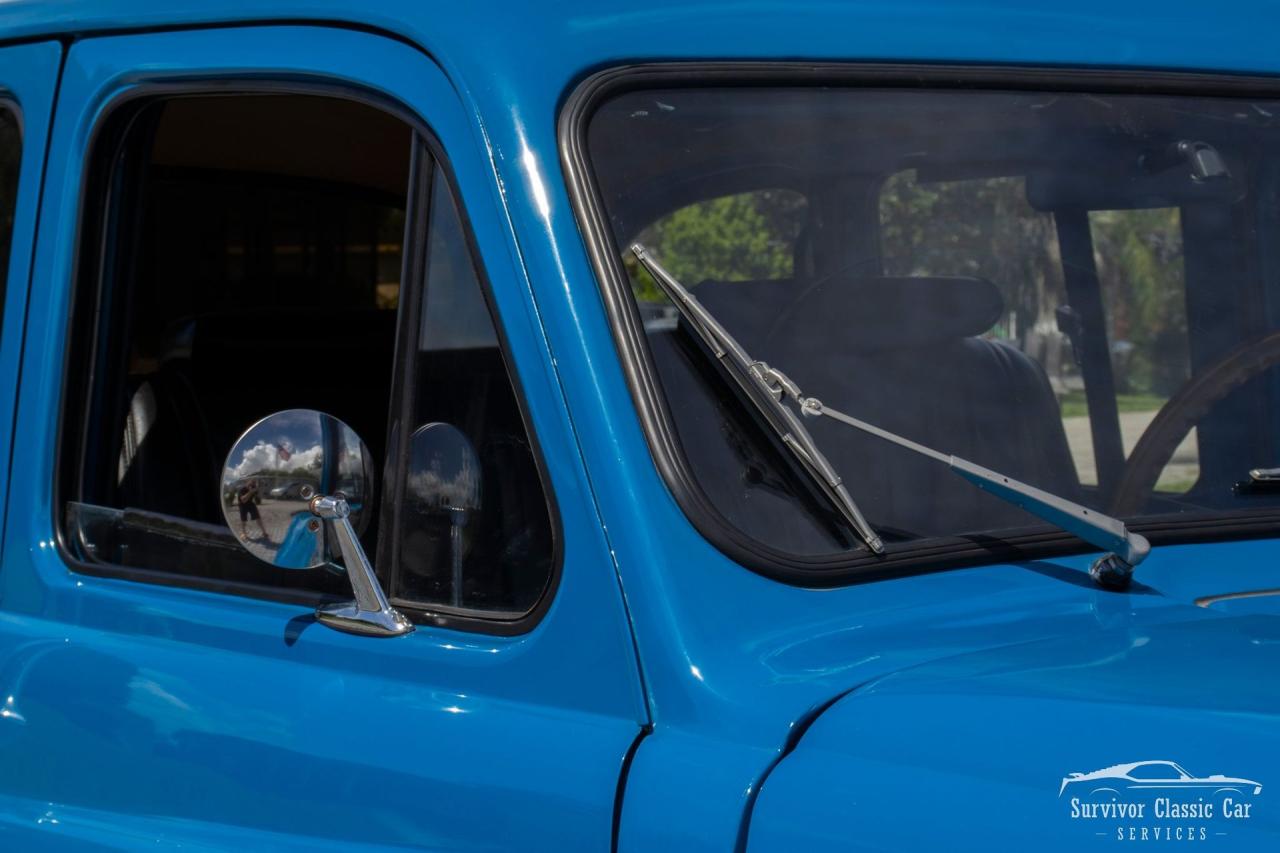 1965 Austin Taxi Cab FX4