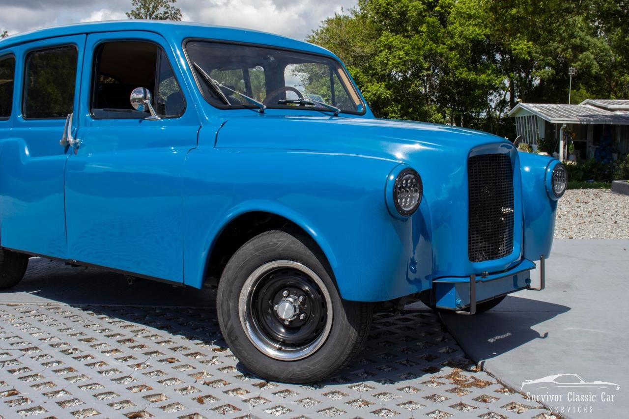 1965 Austin Taxi Cab FX4