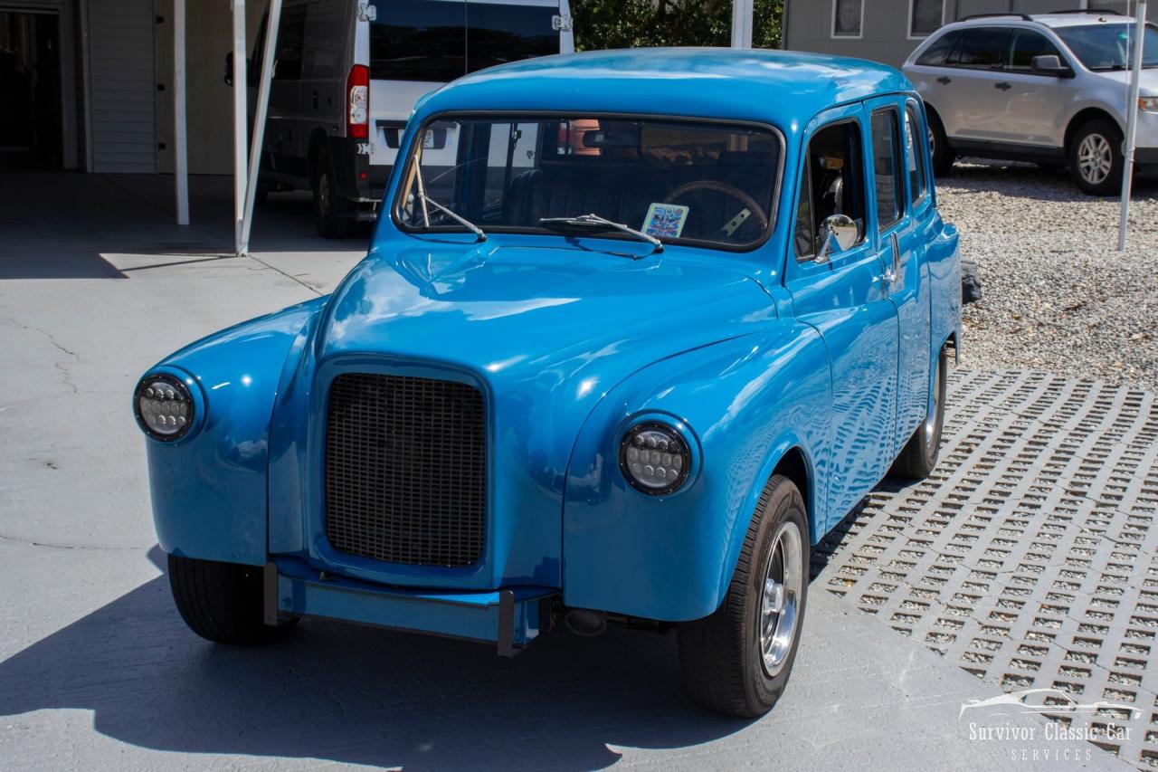 1965 Austin Taxi Cab FX4