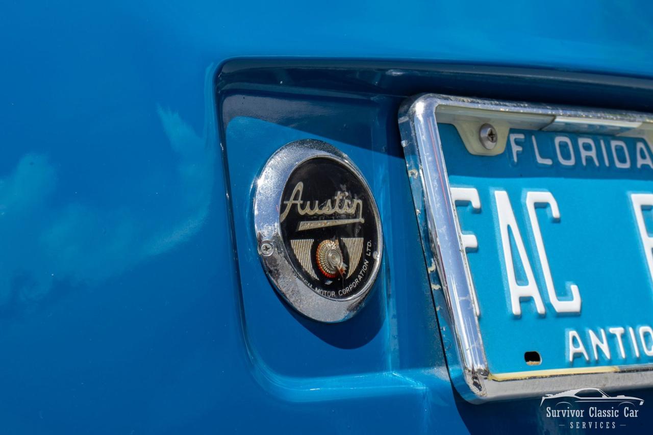 1965 Austin Taxi Cab FX4