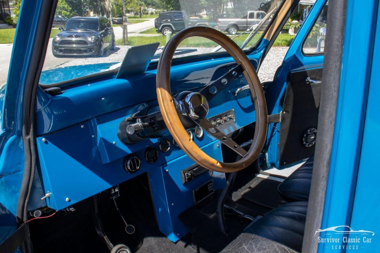 1965 Austin Taxi Cab FX4