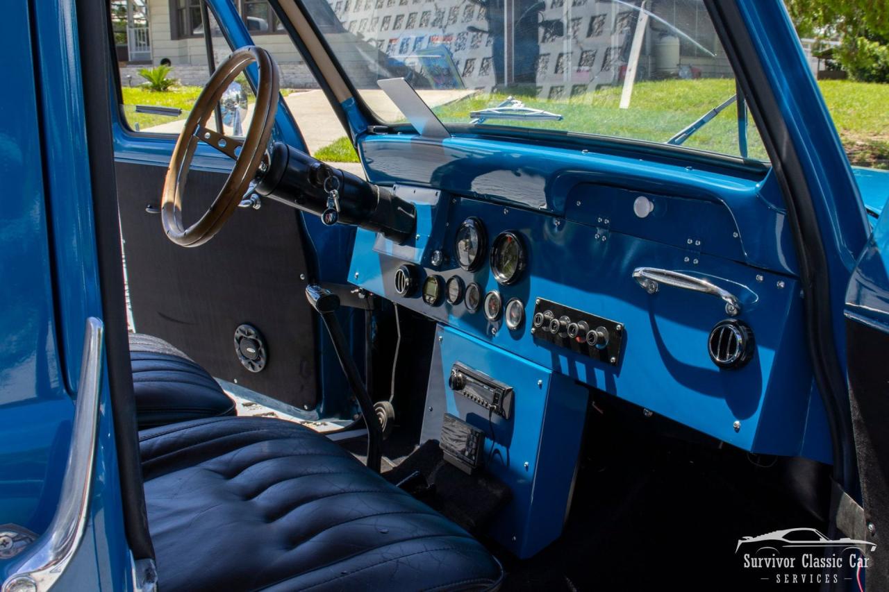 1965 Austin Taxi Cab FX4