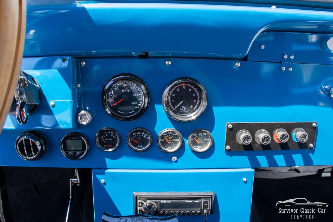 1965 Austin Taxi Cab FX4