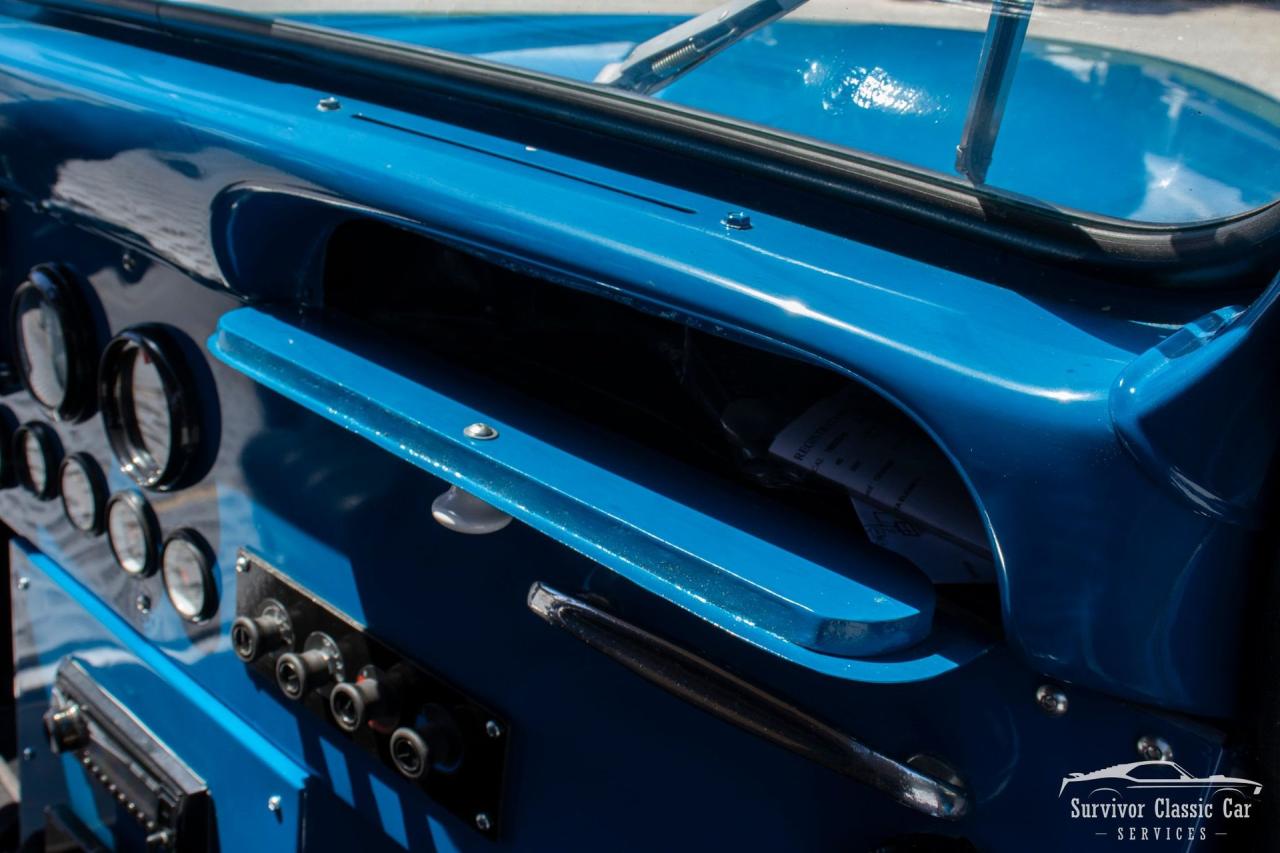 1965 Austin Taxi Cab FX4