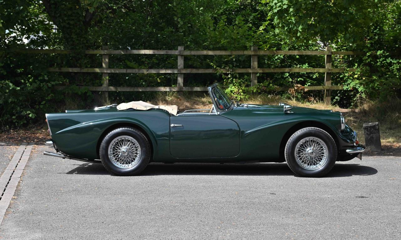 1963 Daimler SP250 Dart