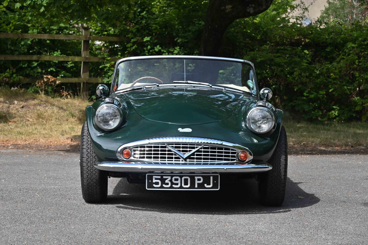 1963 Daimler SP250 Dart