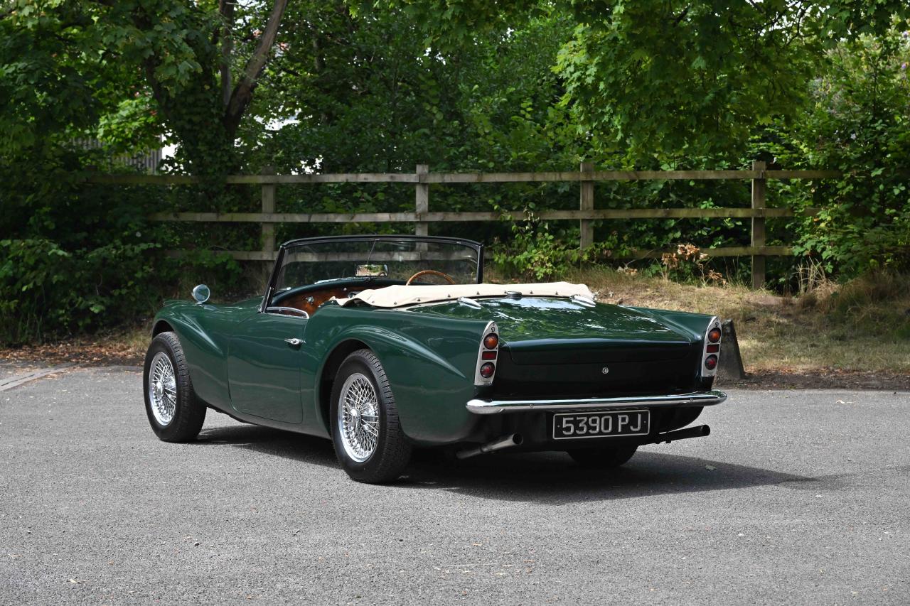 1963 Daimler SP250 Dart