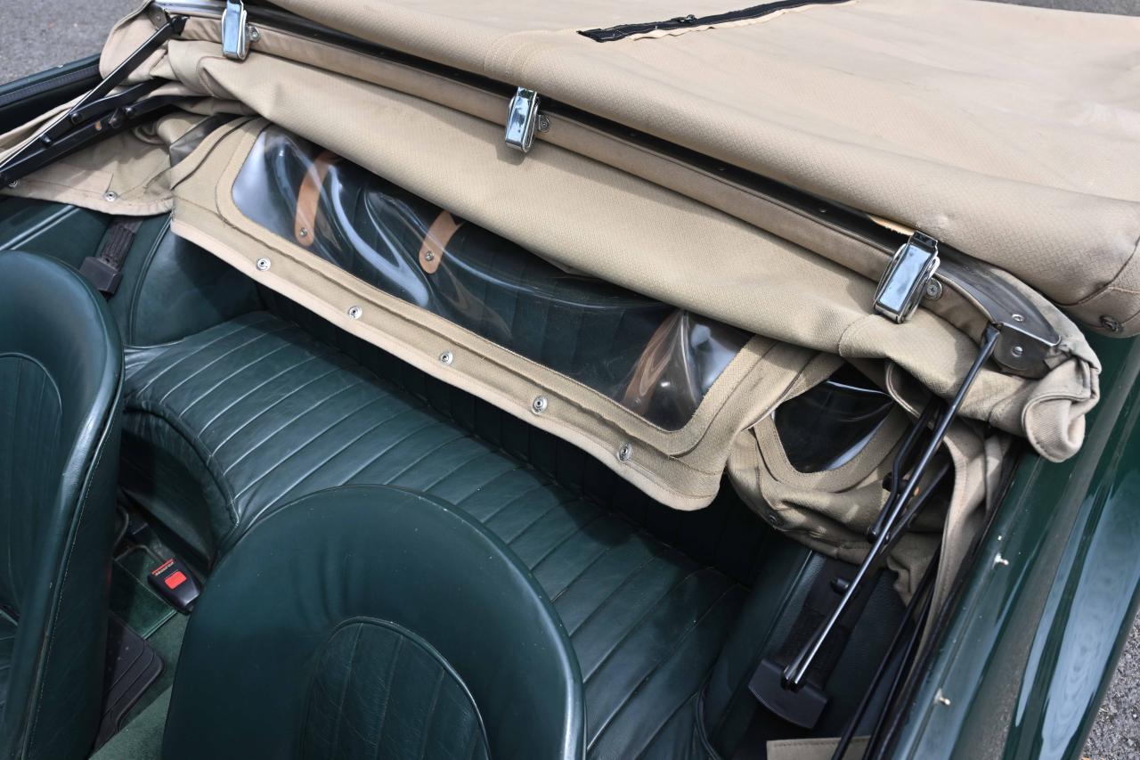 1963 Daimler SP250 Dart