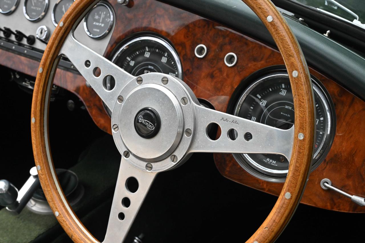 1963 Daimler SP250 Dart