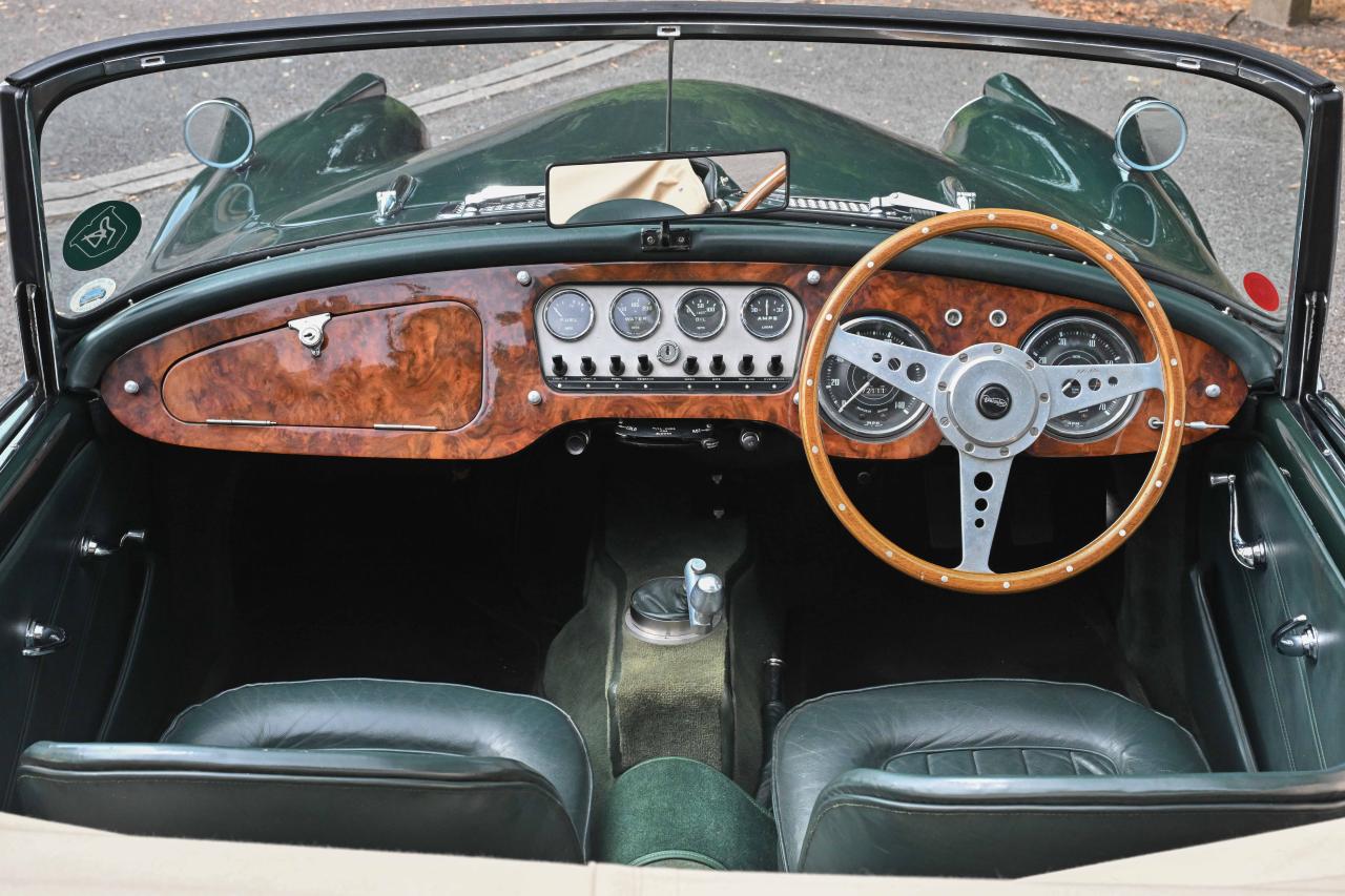 1963 Daimler SP250 Dart