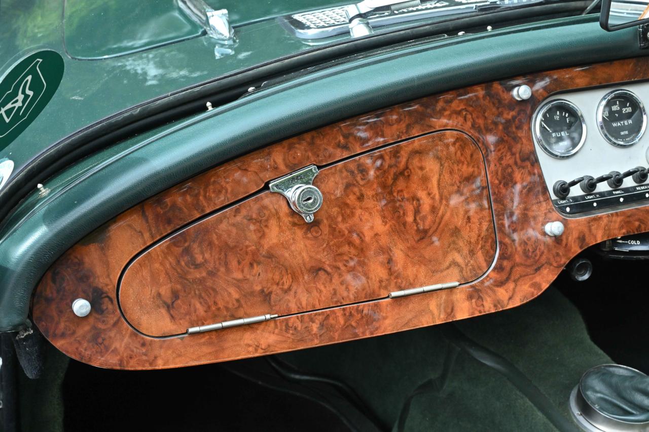 1963 Daimler SP250 Dart
