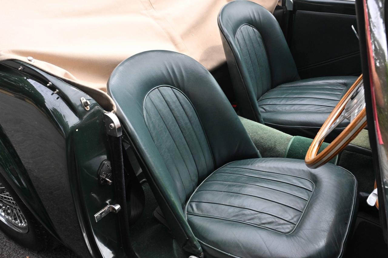 1963 Daimler SP250 Dart