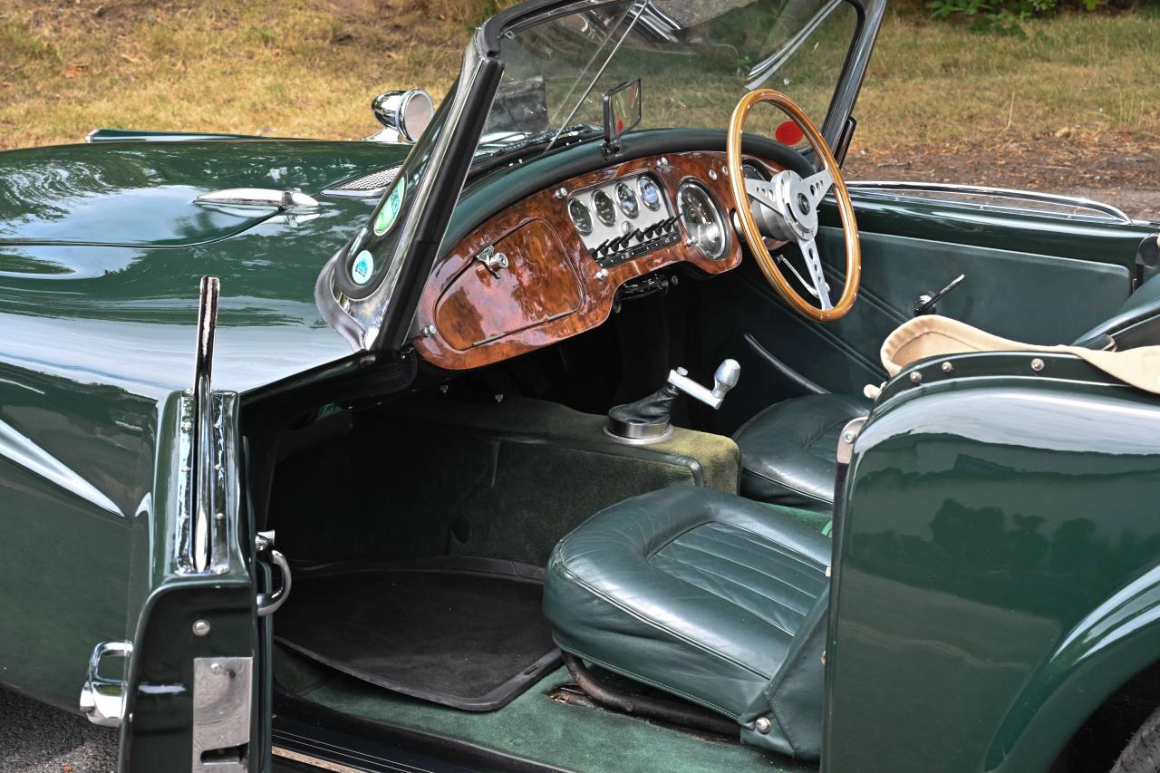 1963 Daimler SP250 Dart